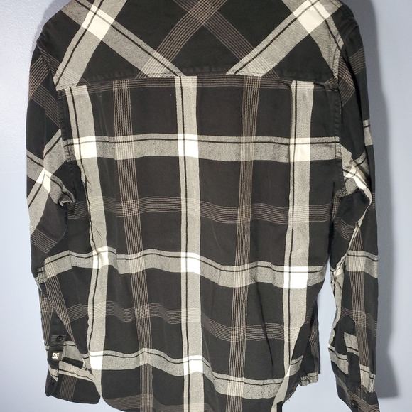 DC  Flannel Shirt Men Size M - Picture 4 of 4